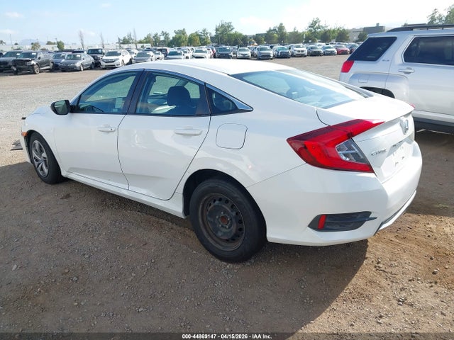 2HGFC2F6XKH534440 Honda Civic Lx