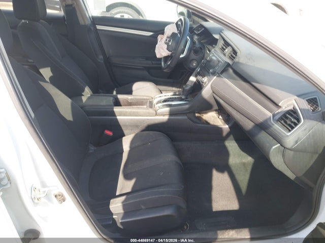 2HGFC2F6XKH534440 Honda Civic Lx