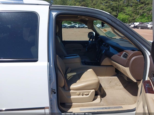 Aukcja sprzedaży 2010 Gmc Yukon Denali, vin: 1GKUCEEF0AR130588, numer aukcji: 44869163