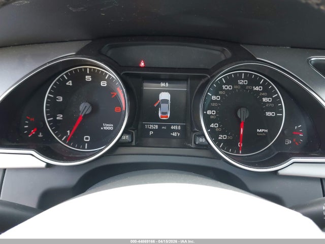 44869166 :رقم المزاد ، WAULFAFH5CN000868 vin ، 2012 Audi A5 2.0t Premium مزاد بيع
