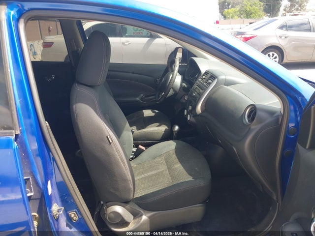 44869190 :رقم المزاد ، 3N1CN7AP2EL840202 vin ، 2014 Nissan Versa 1.6 Sv مزاد بيع