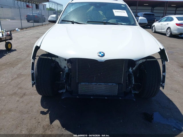 44869210 :رقم المزاد ، 5UXWZ7C51H0U44871 vin ، 2017 Bmw X3 Sdrive28i مزاد بيع