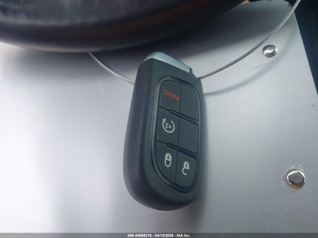 Продажа на аукционе авто 2016 Jeep Cherokee Limited, vin: 1C4PJMDS8GW174694, номер лота: 44869216