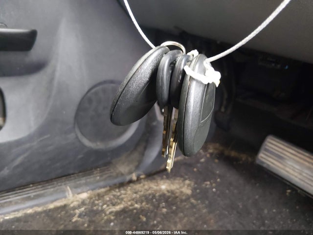 2011 Chevrolet Silverado 1500 Ls მანქანა იყიდება აუქციონზე, vin: 1GCRCREA6BZ380738, აუქციონის ნომერი: 44869219