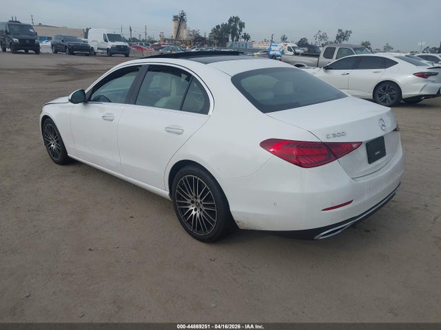 Mercedes-Benz C 300 2024 W1KAF4HB3RR165958 Image 3