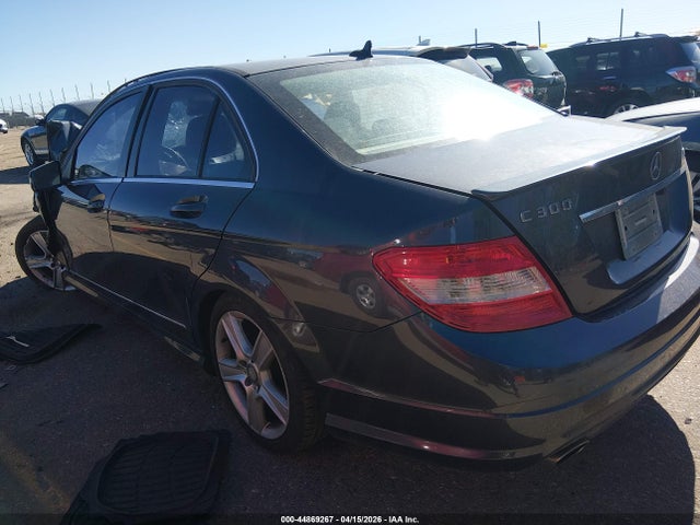 2010 Mercedes-benz C 300 მანქანა იყიდება აუქციონზე, vin: WDDGF8BBXAR124130, აუქციონის ნომერი: 44869267