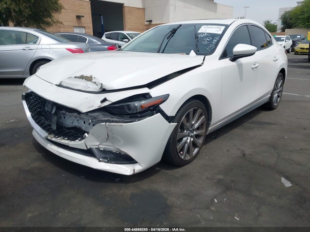 Aukcja sprzedaży 2021 Mazda Mazda3 Premium, vin: JM1BPBDLXM1305090, numer aukcji: 44869280
