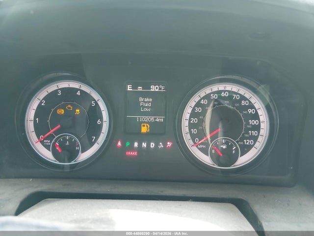 1C6RR7KT4KS631992 RAM 1500 Classic Express 4x4 5&#039;7 Box