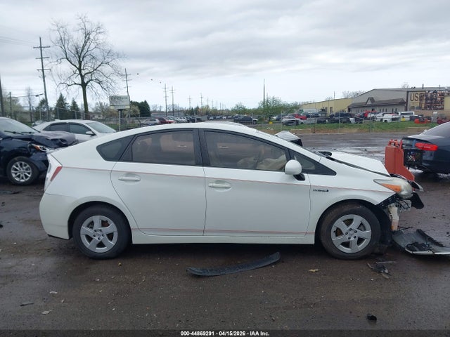 44869291 :رقم المزاد ، JTDKN3DU9A0150456 vin ، 2010 Toyota Prius Iii مزاد بيع