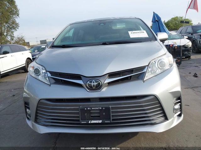 5TDYZ3DC7KS014783 Toyota Sienna Xle Premium 8 Passenger