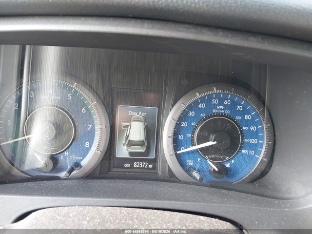 5TDYZ3DC7KS014783 Toyota Sienna Xle Premium 8 Passenger