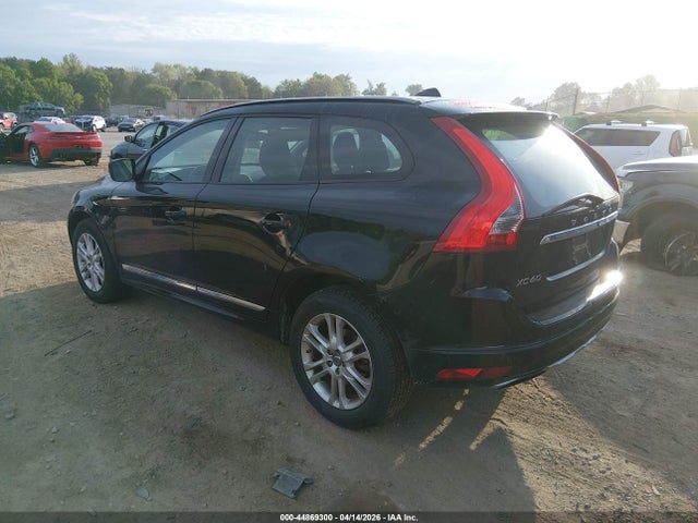 2015 VOLVO XC60 YV440MDJ5F2682508 Photo 2