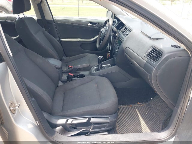 Aukcja sprzedaży 2015 Volkswagen Jetta 2.0l S, vin: 3VW2K7AJ4FM297229, numer aukcji: 44869312