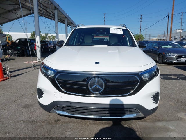 44869316 :رقم المزاد ، W1N9M0KBXPN068743 vin ، 2023 Mercedes-benz Eqb 300 Suv 4matic مزاد بيع