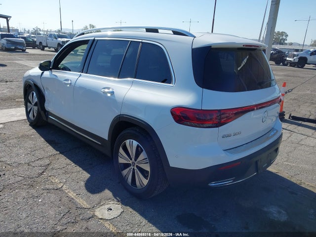 44869316 :رقم المزاد ، W1N9M0KBXPN068743 vin ، 2023 Mercedes-benz Eqb 300 Suv 4matic مزاد بيع