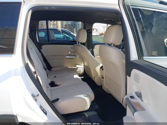 44869316 :رقم المزاد ، W1N9M0KBXPN068743 vin ، 2023 Mercedes-benz Eqb 300 Suv 4matic مزاد بيع
