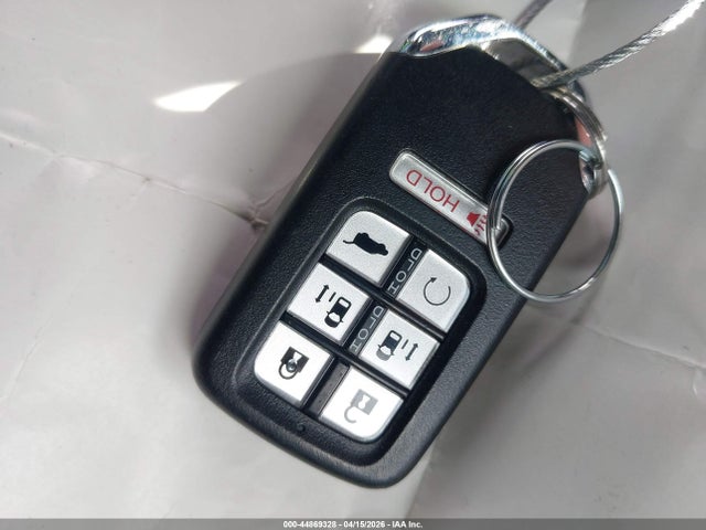 Honda Odyssey Touring 2024 5FNRL6H84RB004255 Image 11