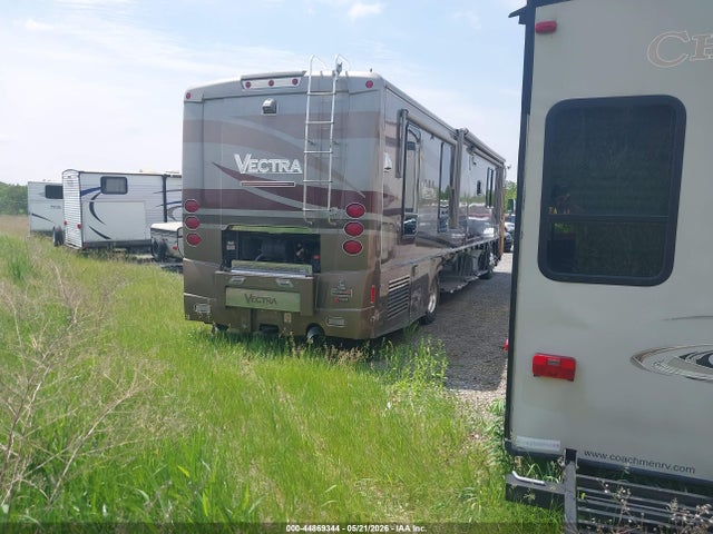 Продаж на аукціоні авто 2004 Freightliner Chassis X Line Motor Home, vin: 4UZAAHCY94CN13975, номер лоту: 44869344