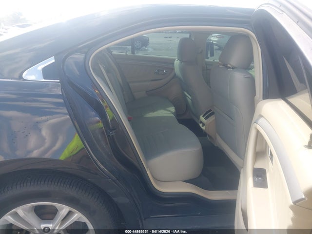 Ford TAURUS SE 2018 1FAHP2D88JG132173 Image 8