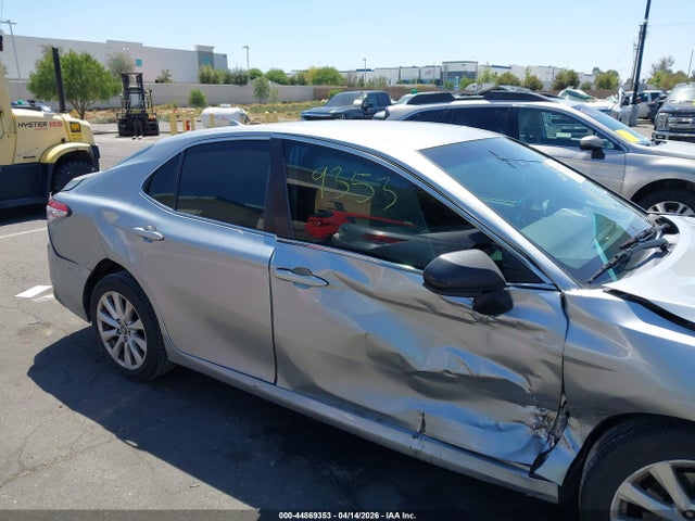 4T1B11HK6KU770633 Toyota CAMRY LE