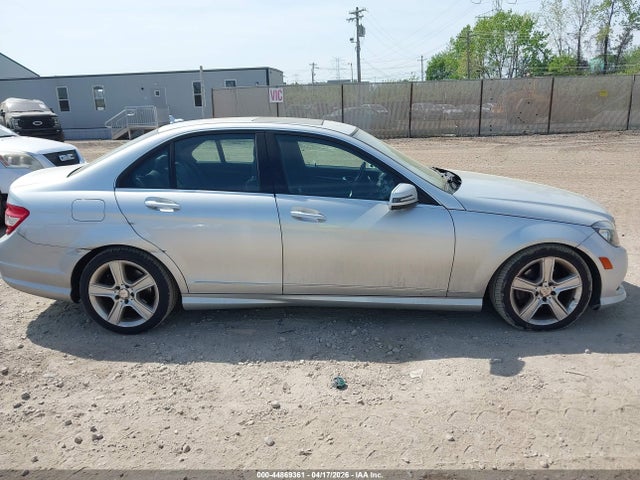 Aukcja sprzedaży 2011 Mercedes-benz C 300 Luxury 4matic/sport 4matic, vin: WDDGF8BB6BR165243, numer aukcji: 44869361