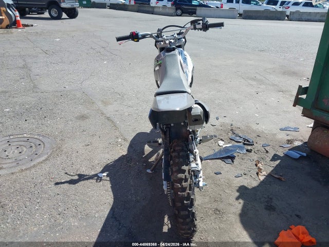 Продажа на аукционе авто 2024 Kawasaki Klx140 C, vin: MH4LXDA10RJP00869, номер лота: 44869368