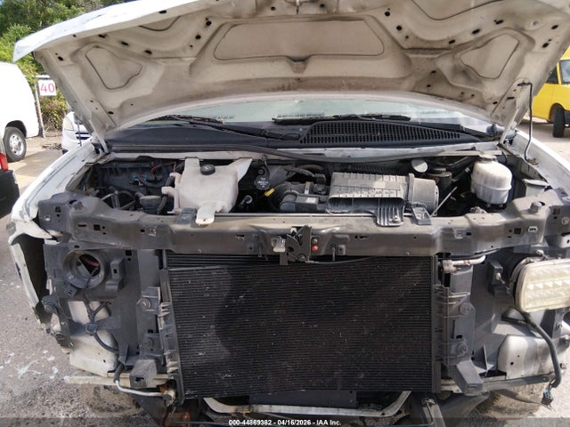 44869382 :رقم المزاد ، 1GD37RCF8H1163252 vin ، 2017 Gmc Savana Cutaway Work Van مزاد بيع
