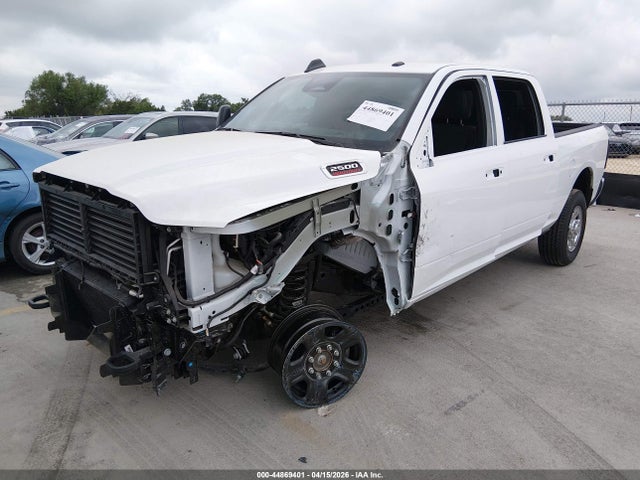 44869401 :رقم المزاد ، 3C63R5CL9TG156258 vin ، 2026 Ram 2500 Tradesman  4x4 6'4 Box مزاد بيع
