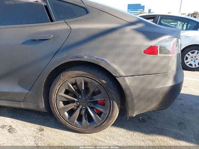 Tesla Model S 100d/60d/75d/90d/p100d 2017 5YJSA1E26HF192284 Image 19