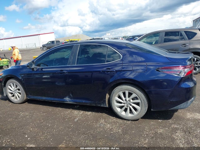 4T1C11AK3MU610288 Toyota CAMRY LE