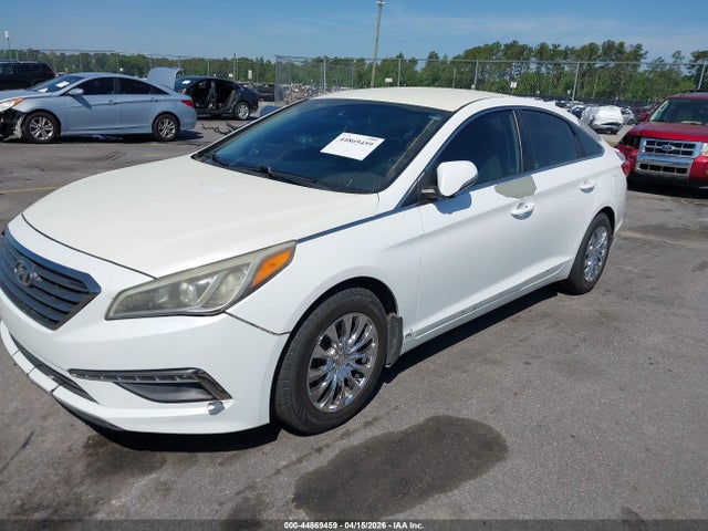 2015 Hyundai Sonata Eco მანქანა იყიდება აუქციონზე, vin: 5NPE24AA9FH129994, აუქციონის ნომერი: 44869459