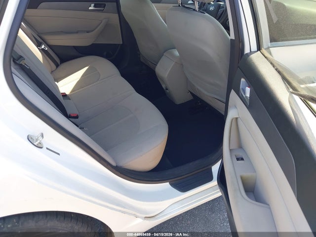 2015 Hyundai Sonata Eco მანქანა იყიდება აუქციონზე, vin: 5NPE24AA9FH129994, აუქციონის ნომერი: 44869459