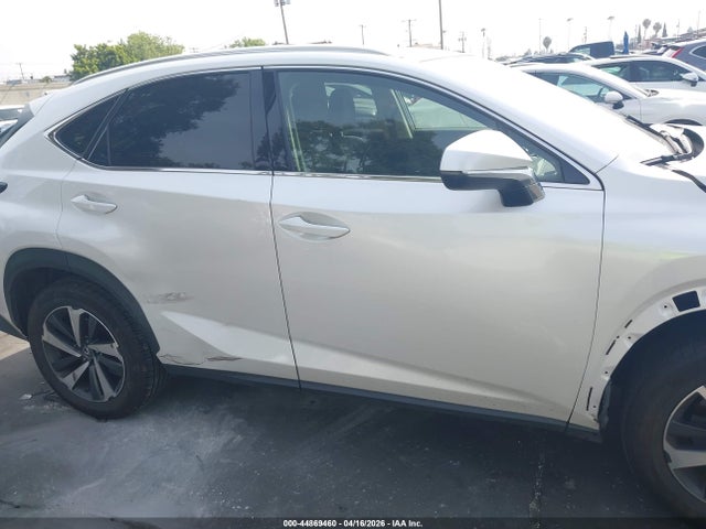 JTJDARBZ6L5001768 Lexus NX 300