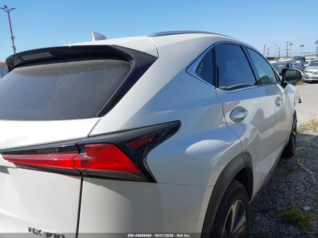 JTJDARBZ6L5001768 Lexus NX 300