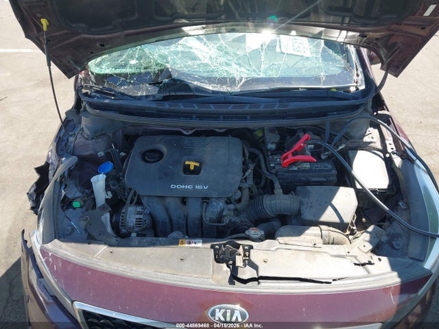 3KPFK4A7XJE254962 KIA FORTE LX