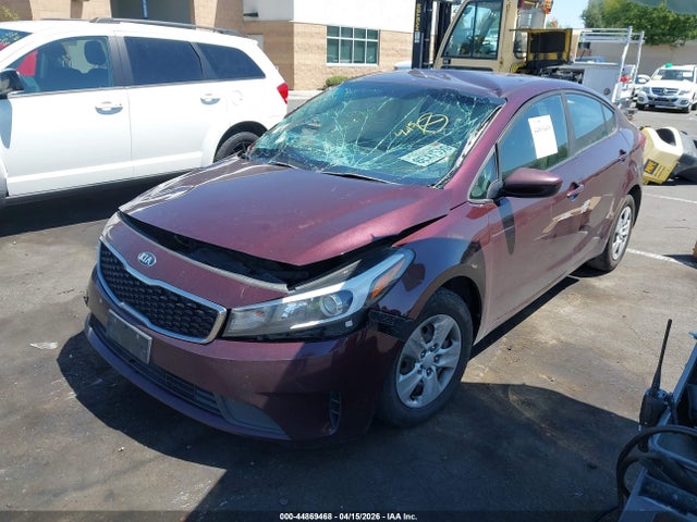 KIA FORTE LX 2018 3KPFK4A7XJE254962 Image 2