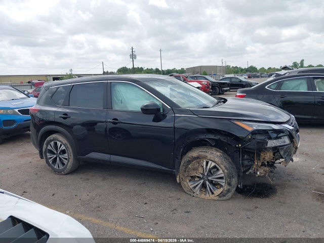44869474 :رقم المزاد ، 5N1BT3BA8PC910751 vin ، 2023 Nissan Rogue Sv Fwd مزاد بيع