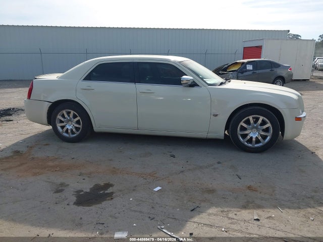Продажа на аукционе авто 2007 Chrysler 300c, vin: 2C3KA63H87H738150, номер лота: 44869479