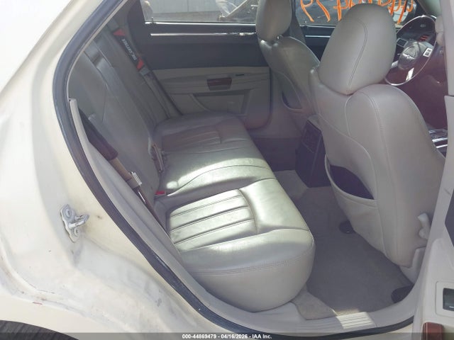 Продажа на аукционе авто 2007 Chrysler 300c, vin: 2C3KA63H87H738150, номер лота: 44869479