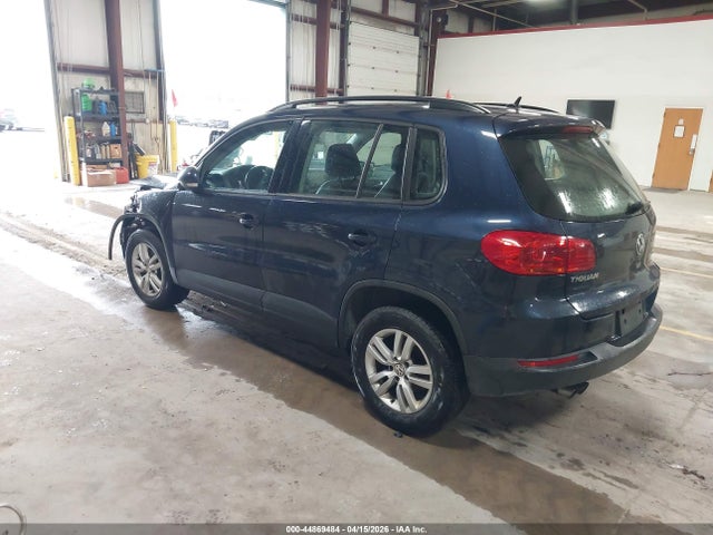 44869484 :رقم المزاد ، WVGBV7AX0GW576138 vin ، 2016 Volkswagen Tiguan S مزاد بيع