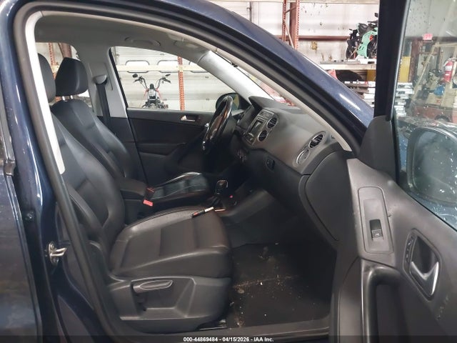 44869484 :رقم المزاد ، WVGBV7AX0GW576138 vin ، 2016 Volkswagen Tiguan S مزاد بيع
