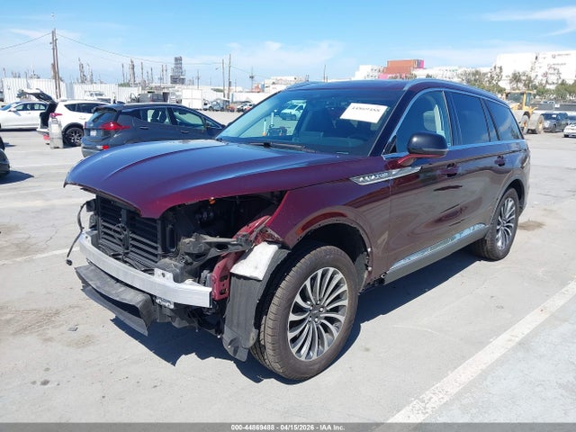 Lincoln Aviator Standard 2022 5LM5J6WC5NGL18856 Image 2