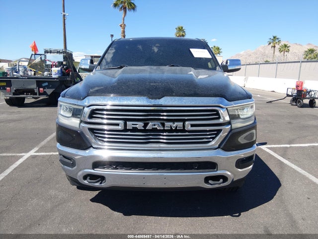 1C6SRFJT7MN802927 RAM 1500 Laramie 4x4 5&#039;7 Box