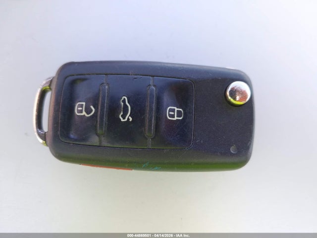 Продаж на аукціоні авто 2013 Volkswagen Jetta Hybrid Sel, vin: 3VW637AJ1DM228963, номер лоту: 44869501