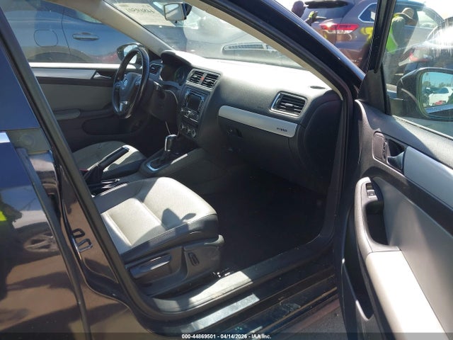 Продаж на аукціоні авто 2013 Volkswagen Jetta Hybrid Sel, vin: 3VW637AJ1DM228963, номер лоту: 44869501