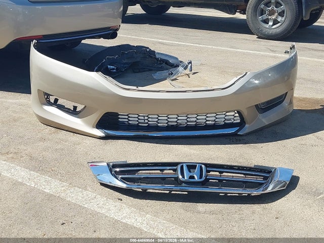 44869504 :رقم المزاد ، 1HGCR2F89DA250608 vin ، 2013 Honda Accord Ex-l مزاد بيع