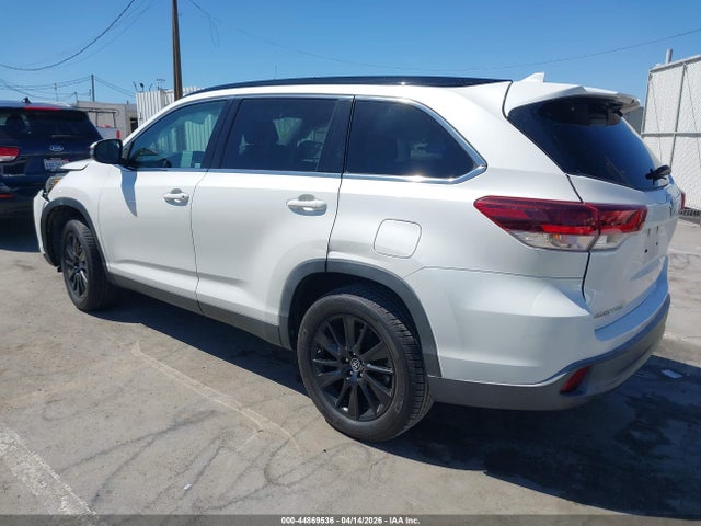5TDKZRFH8KS553060 Toyota Highlander Se