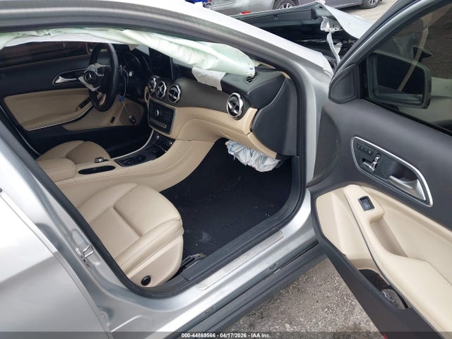 Продажа на аукционе авто 2019 Mercedes-benz Gla 250, vin: WDCTG4EB3KJ578689, номер лота: 44869566