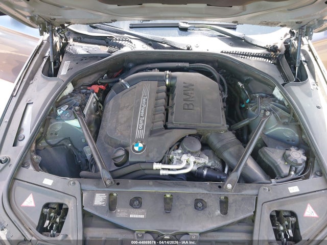 2015 Bmw 535i მანქანა იყიდება აუქციონზე, vin: WBA5B1C54FD920452, აუქციონის ნომერი: 44869576