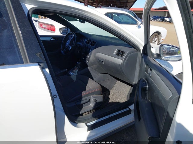 3VW4T7AJ9EM216696 Volkswagen JETTA GLI